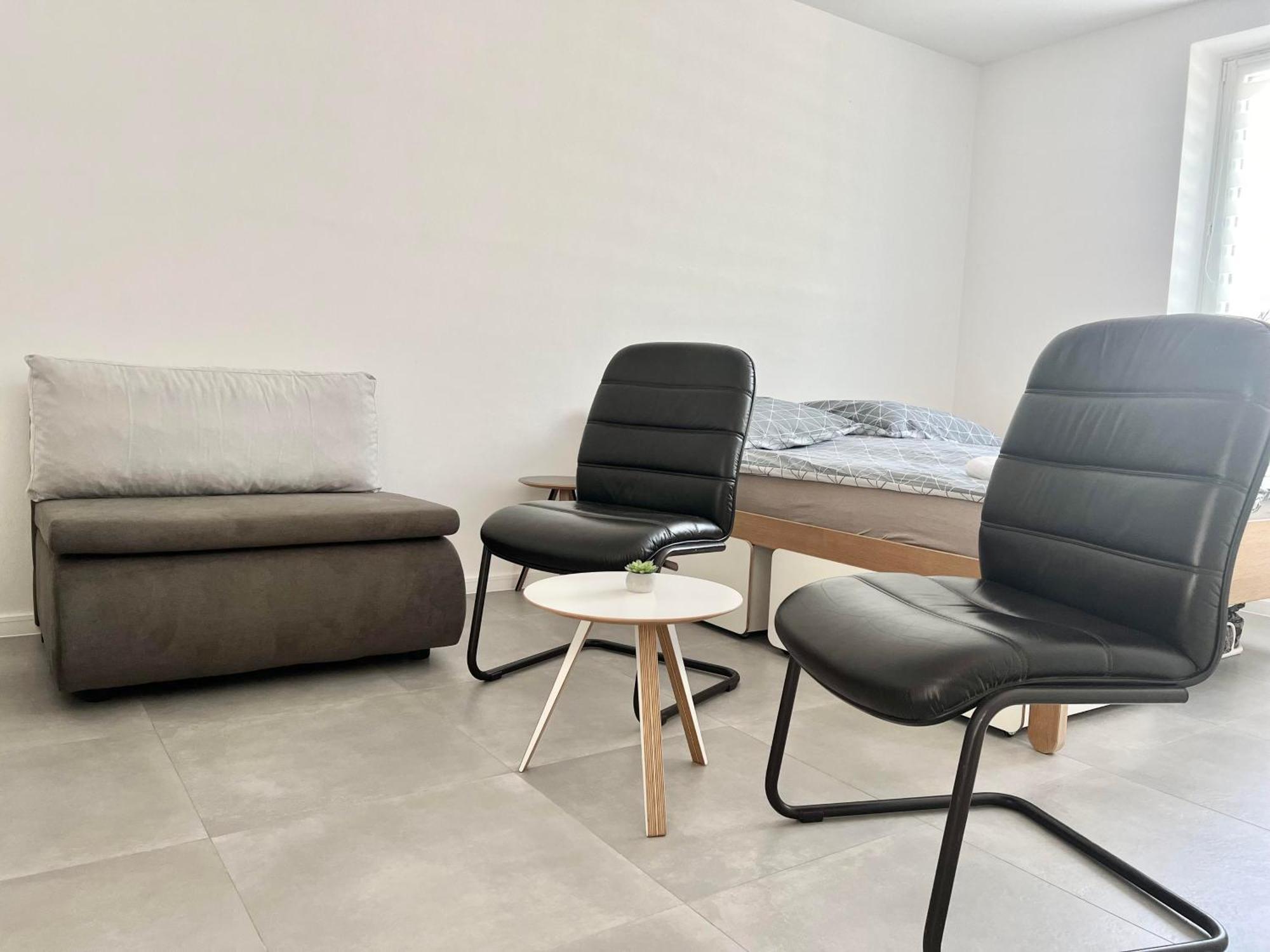 2 Moderne Apartmany 19 A 95 V Sukromi V Centre Mesta Turčianske Teplice Eksteriør billede