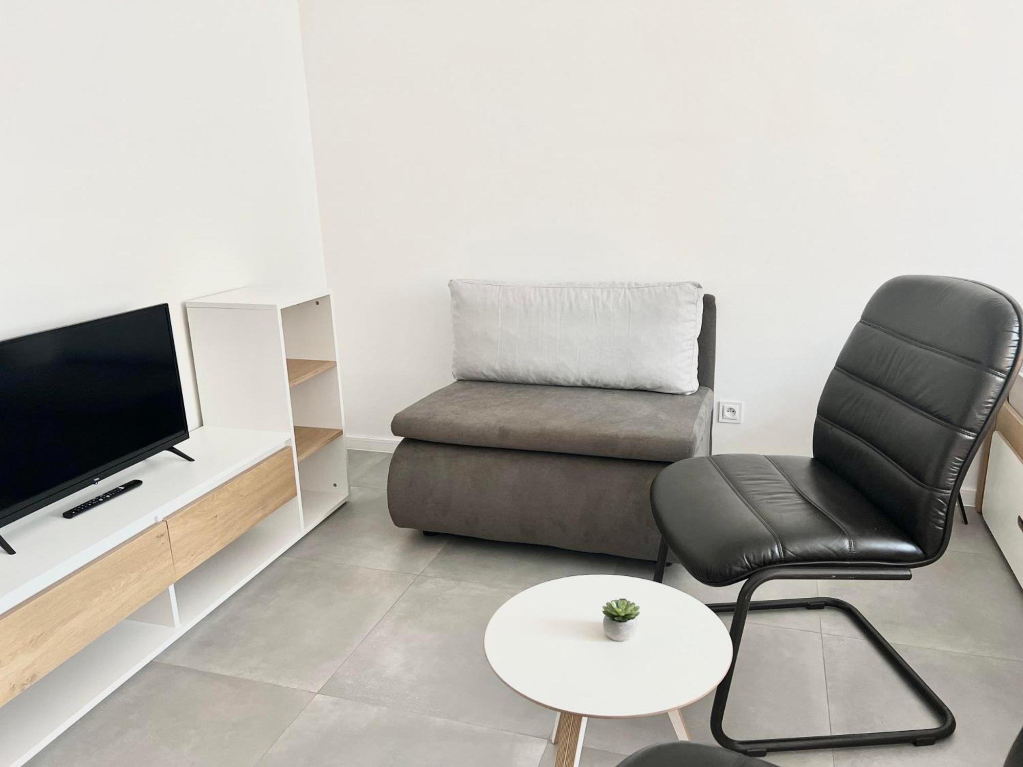 2 Moderne Apartmany 19 A 95 V Sukromi V Centre Mesta Turčianske Teplice Eksteriør billede