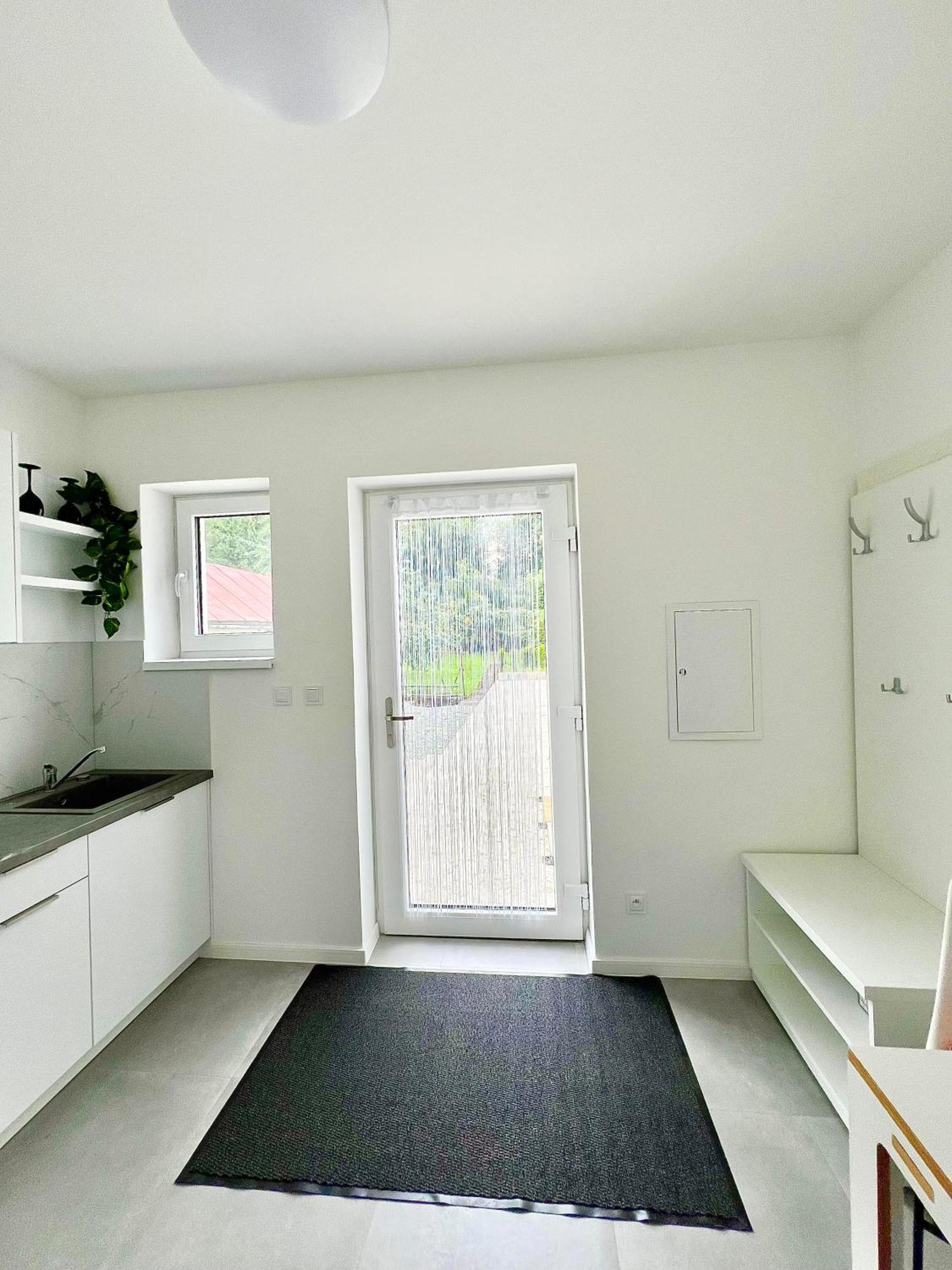 2 Moderne Apartmany 19 A 95 V Sukromi V Centre Mesta Turčianske Teplice Eksteriør billede